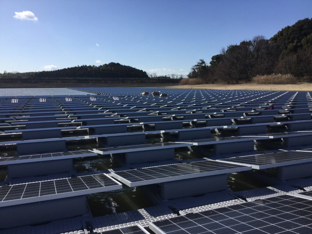 T市水上太陽光発電設備設置工事